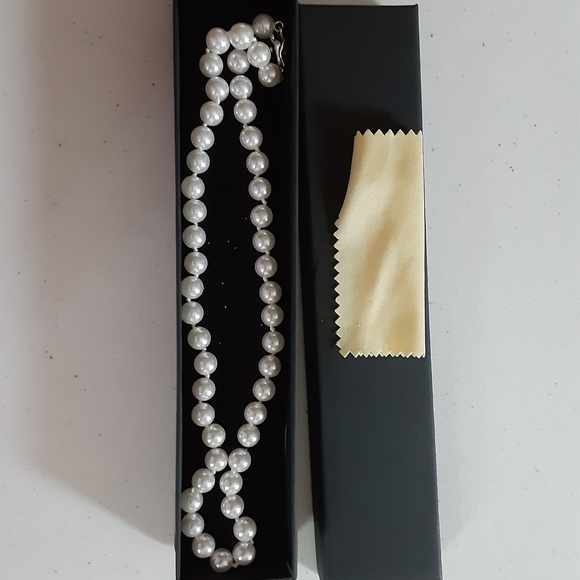 Unbranded Jewelry - Simulated Shell Pearl Choker Necklace